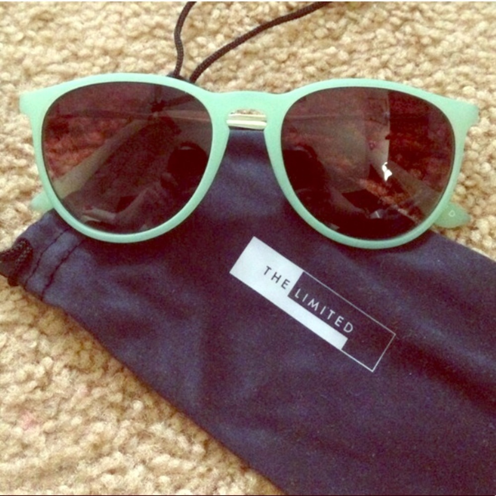 ❤️Pop-color Blue Sunglasses